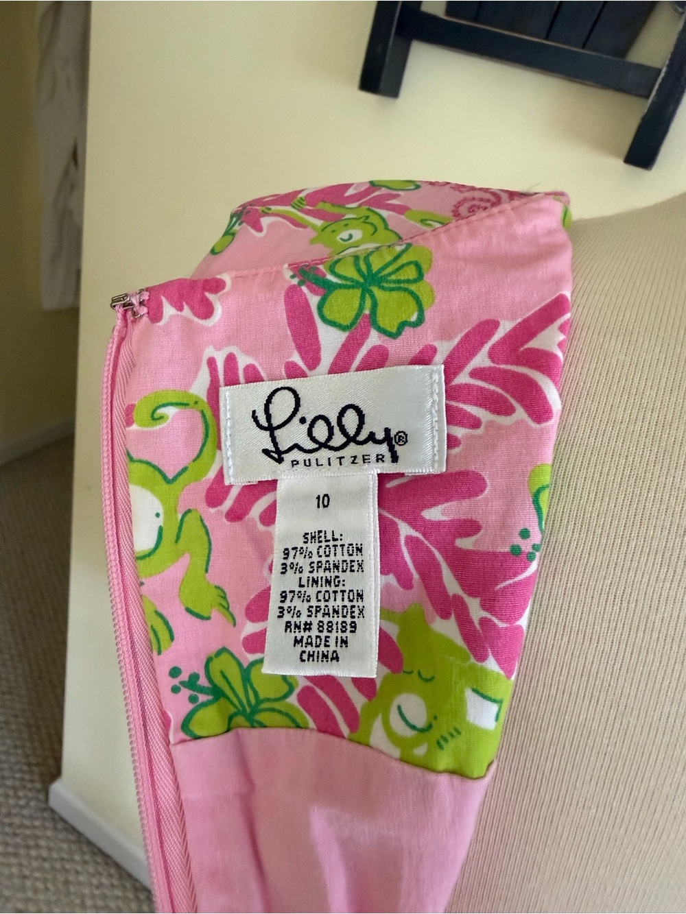 Lilly Pulitzer Pink Tropical Notch-Neck Sleeveless Top - Picture 5 of 5